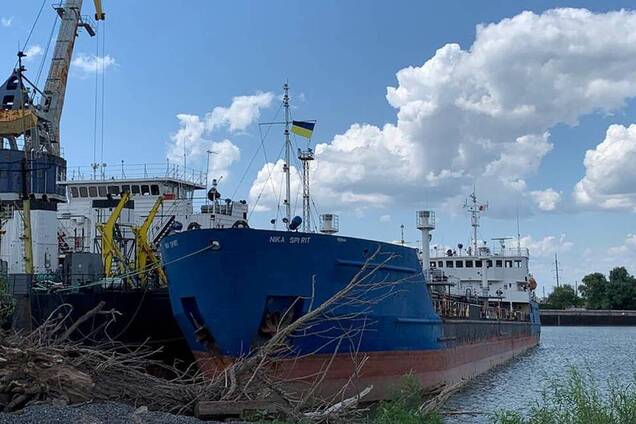 СБУ відпустила моряків із затриманого корабля Росії