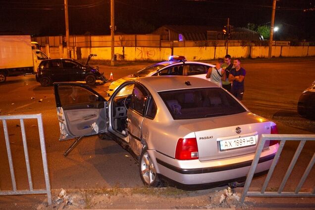 В Днепре Volkswagen не уступил дорогу Chevrolet и спровоцировал ДТП с пострадавшими