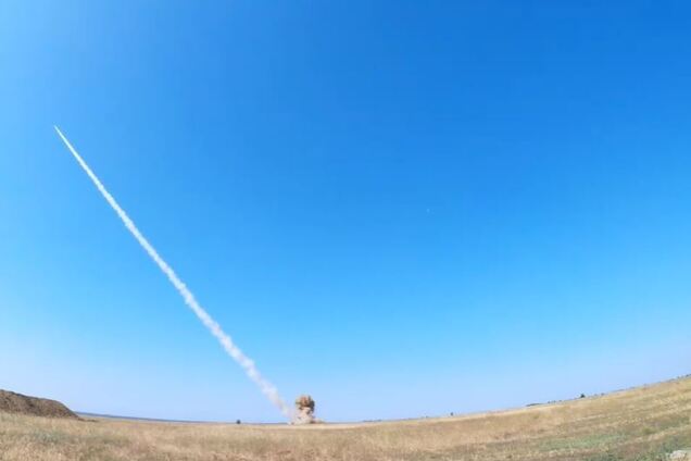 Б'є на 70 км: випробування новітньої зброї для ЗСУ потрапили на відео