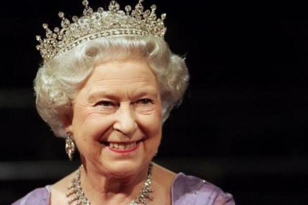 'Поспішай, Борисе': Єлизавета II принизила нового прем'єр-міністра Британії