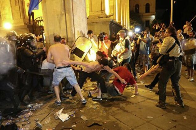 В Грузии арестован экс-министр обороны: в чем обвиняют