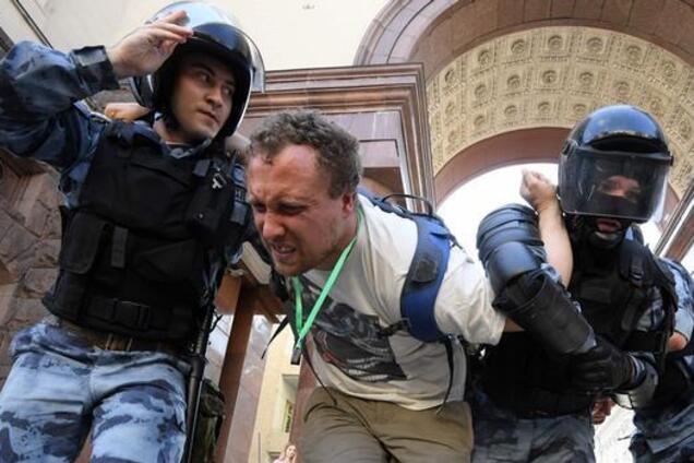 'Россия боится майданов!' Портников объяснил, зачем Москва 'закатала под асфальт' оппозиционеров