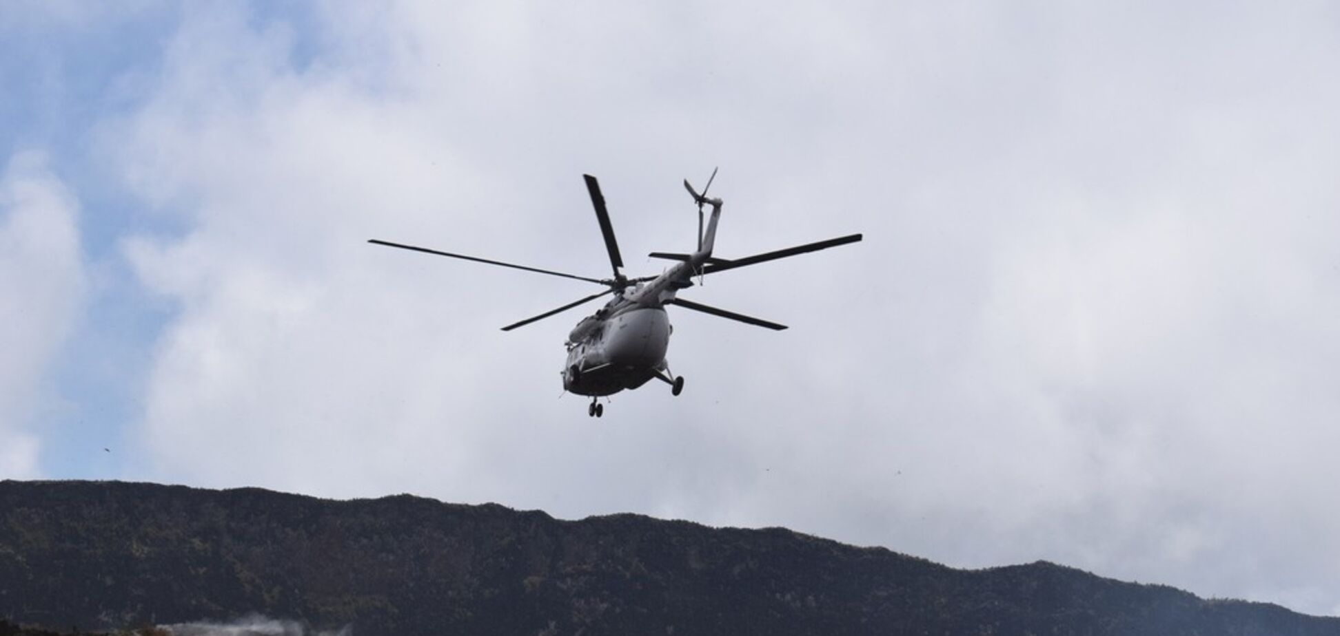 Украинские летчики сели на кратере опаснейшего вулкана Африки