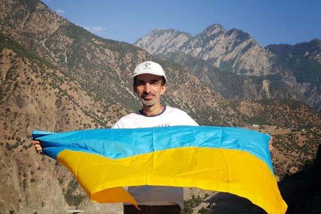 'Обурюйся в Пакистані!' Туриста з візою не пустили в Україну, добу протримавши в 'мавпятнику'