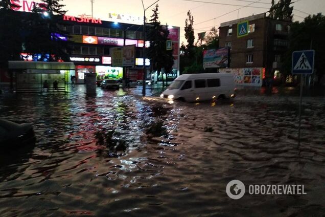 Кривой Рог накрыл погодный апокалипсис: видео и фото стихии