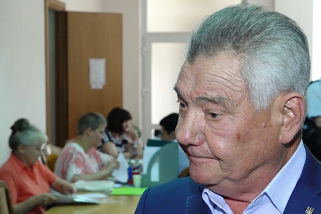 В ЦИК выдают удостоверения кандидатам в народные депутаты