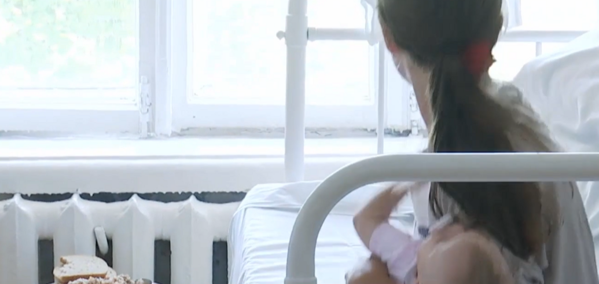 'Крутила немовлям, як жонглер у цирку': під Тернополем немовля потрапило до лікарні через горе-матір