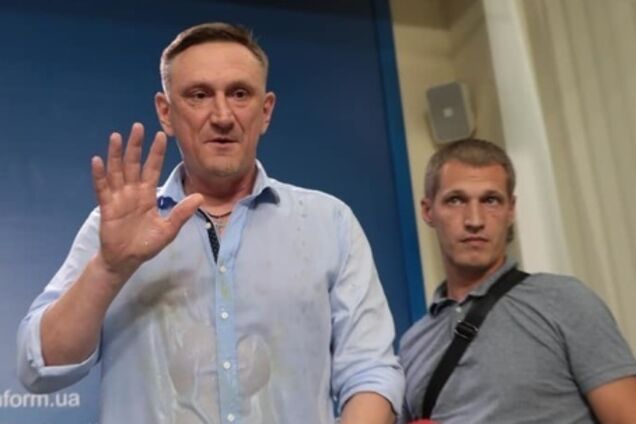 Андрій Аксьонов