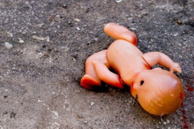 "Закопала живым!" Стали известны подробности жестокого убийства военной младенца на Волыни