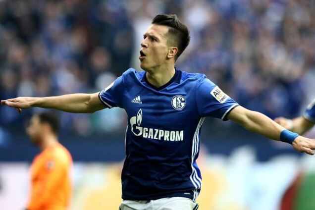 ЗМІ назвали зарплату Коноплянки в новому клубі