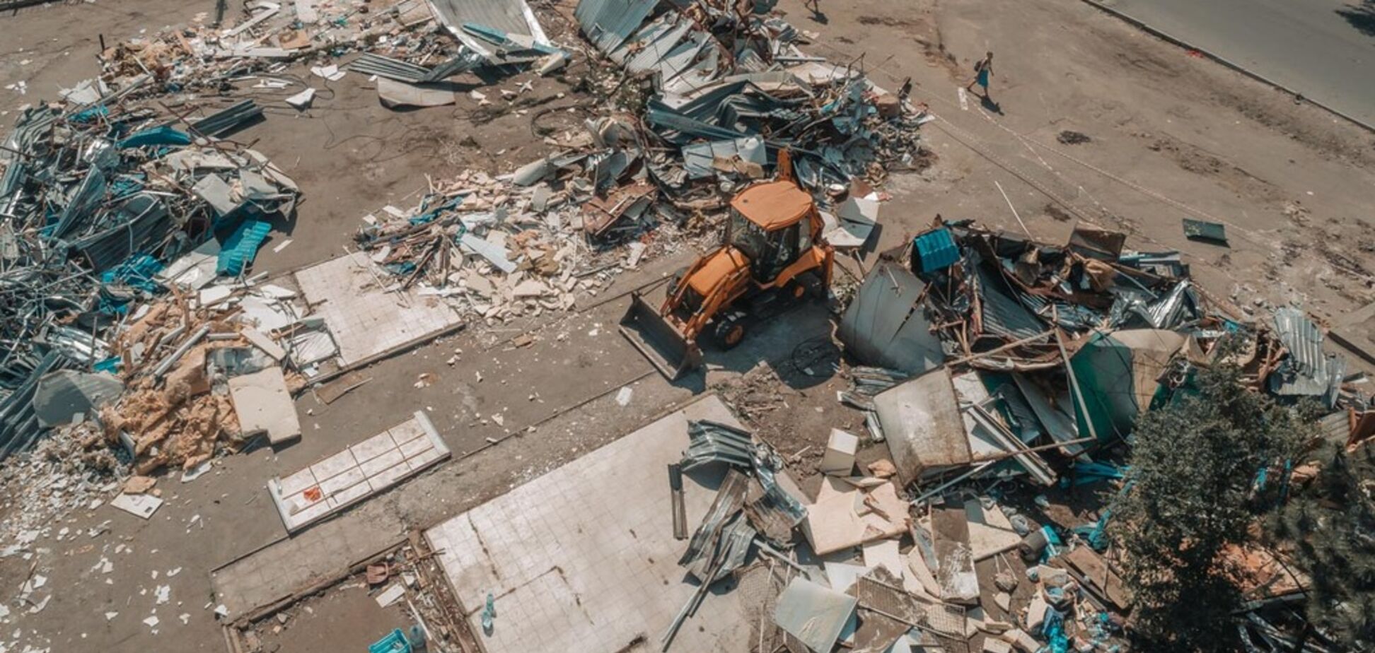 В Днепре вместо старого рынка построят новый торговый центр: решение горсовета