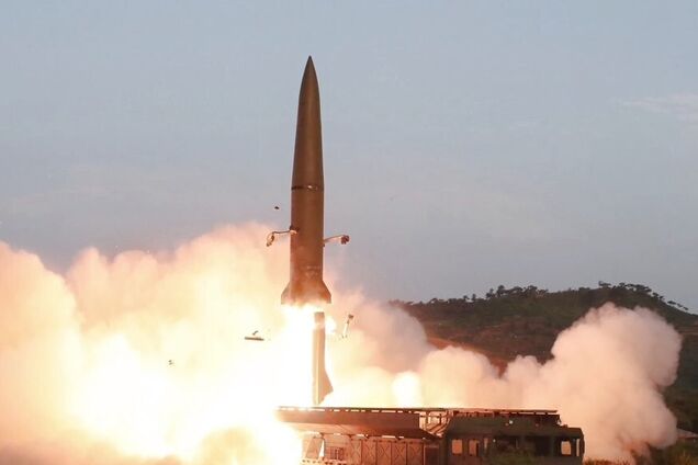 КНДР таємно запустила нові ракети: сусіди б'ють на сполох