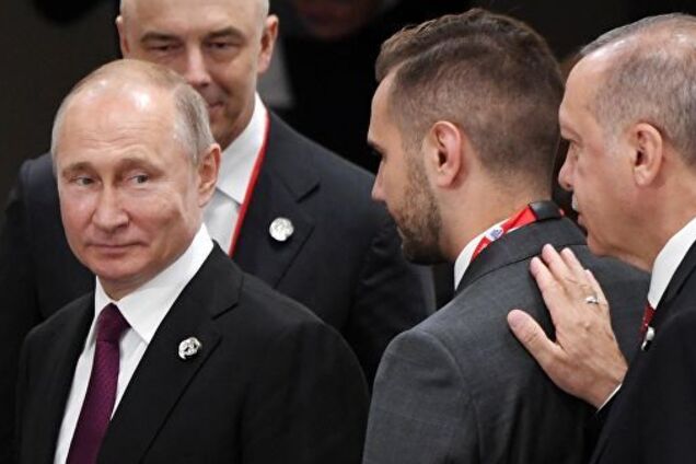 Семья политических беженцев из России просит гражданства Украины