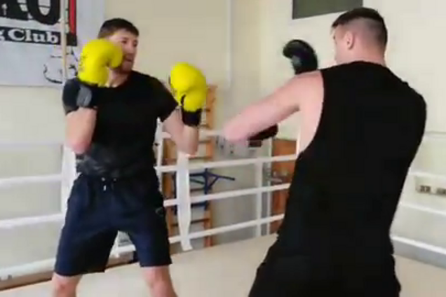 Непереможний боксер 'побив' лідера збірної України