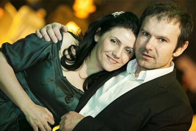 Вакарчук признался, почему скрывает свою жену