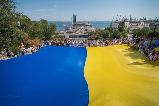 Будувати необхідно Україні Україну