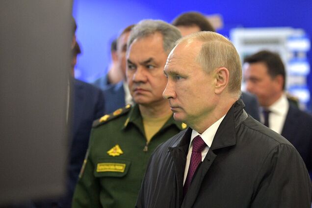 Путін нарощує сили: привіт молодому зеленому президенту