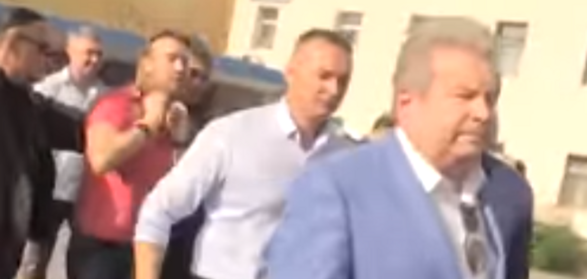 Винник сбежал от журналистов из-за Поплавского: скандальное видео