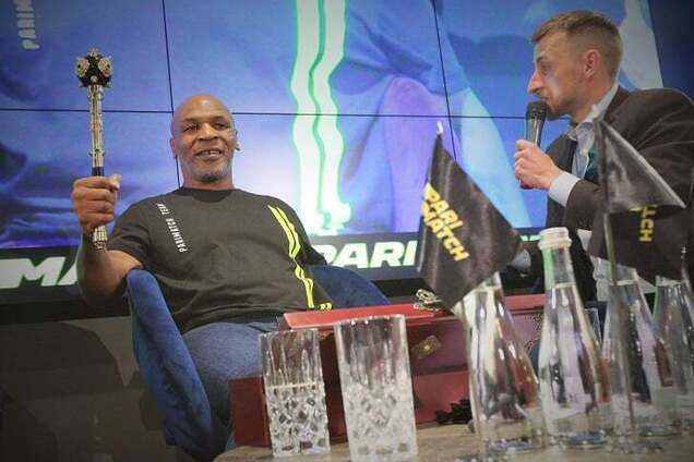 'Он невероятный': Майк Тайсон назвал украинца лучшим боксером на планете