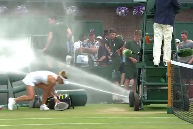 Тенісистів 'змило' з корту в матчі Wimbledon