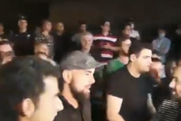 'С*ка подзаборная!' В Грузии скандал вокруг Путина вылился в протесты