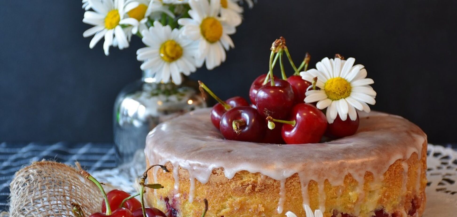 Вишневый торт с анисом и лимоном: рецепт десерта, перед которым трудно устоять