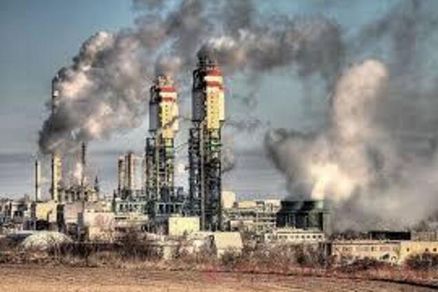 Держава може допомогти промисловцям боротися з промисловими забрудненнями