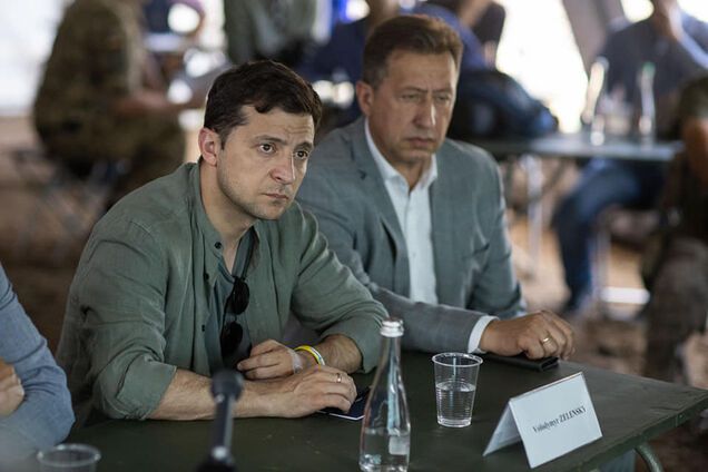 Зеленский отказался от парада на День Независимости: куда пойдут 300 млн