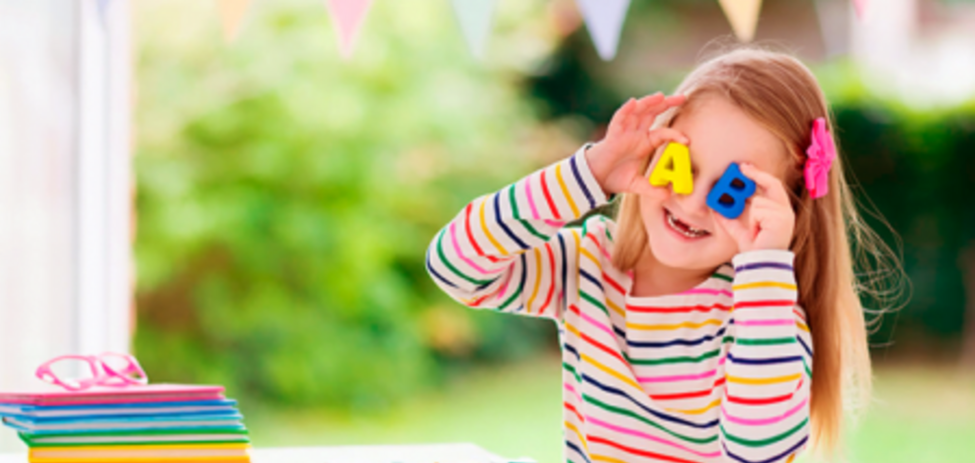 Психологи назвали возраст, с которого ребенка можно обучать иностранному языку