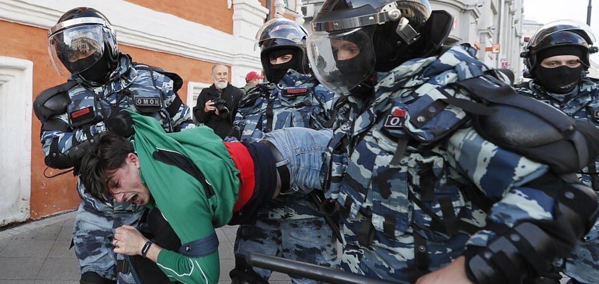 Разгон протестов в Москве