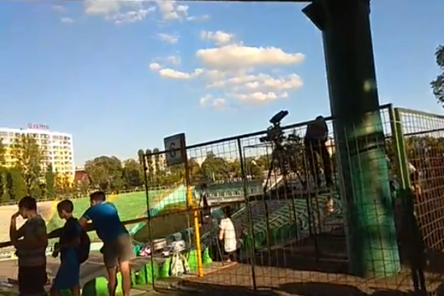 'Я люблю тебе, Москва': на стадіоні у Львові сталася дика 'лажа'