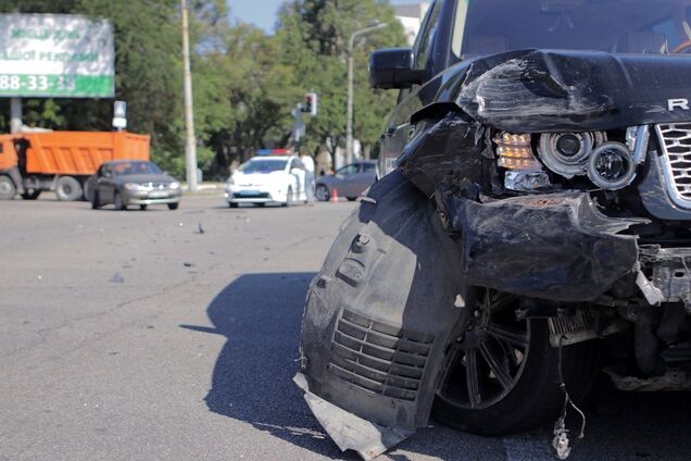 Постраждали жінка з немовлям: фото жахливої ДТП в Дніпрі