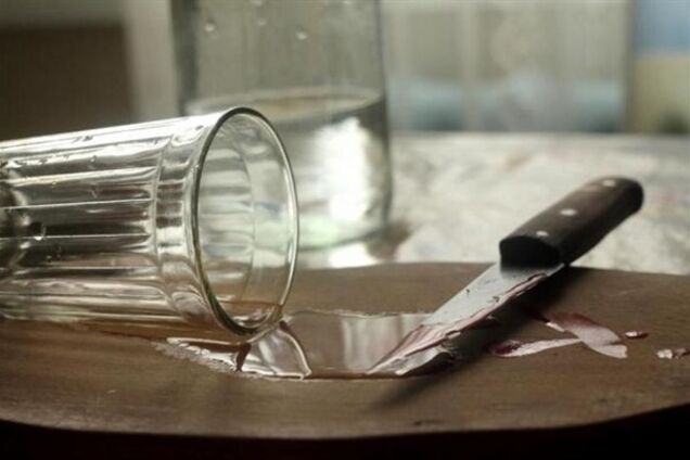 Встромив ножа в ногу: в Кривому Розі сталося жорстоке вбивство