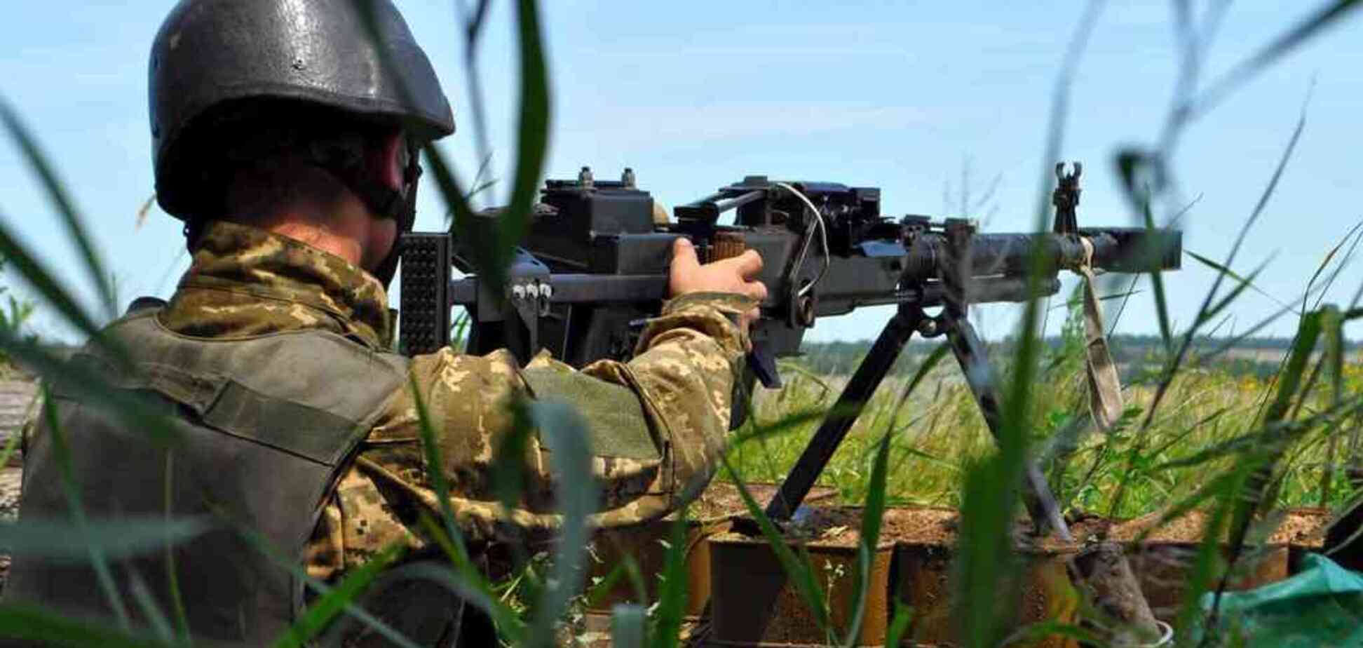 Терористи показали у мережі понівечене тіло українського лейтенанта: фото 18+