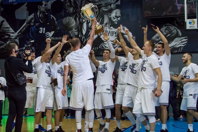 ФБУ назвала даты матчей за Суперкубок Украины