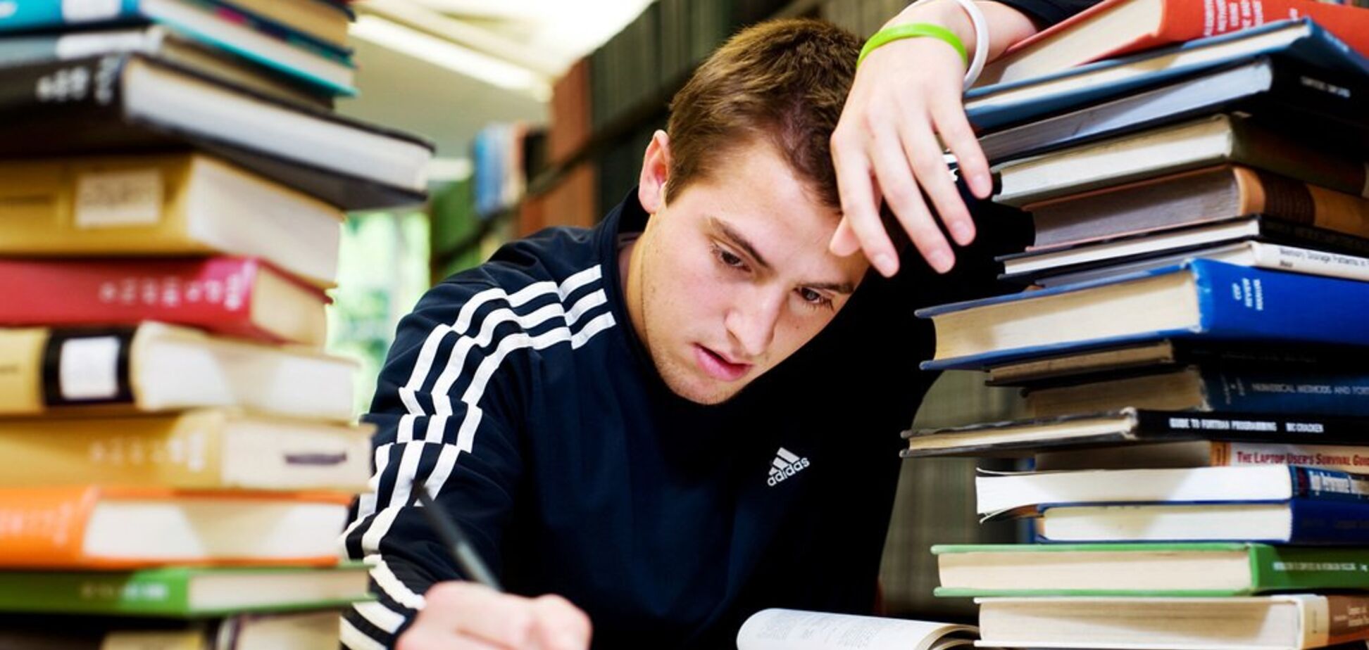 Скільки коштує бути студентом у Дніпрі: виживання або проживання