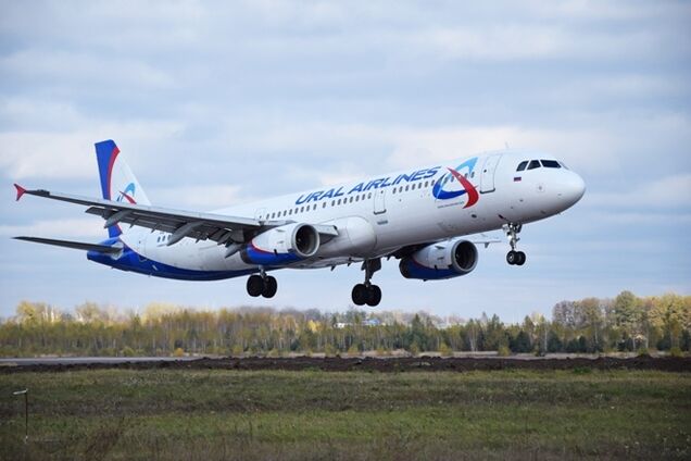 'Я з літака, який впав!' З'явилися проникливі деталі ПП з лайнером у Росії. Відео