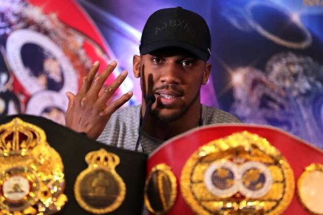 'Клоун': Джошуа наїхав на Леннокса Льюїса