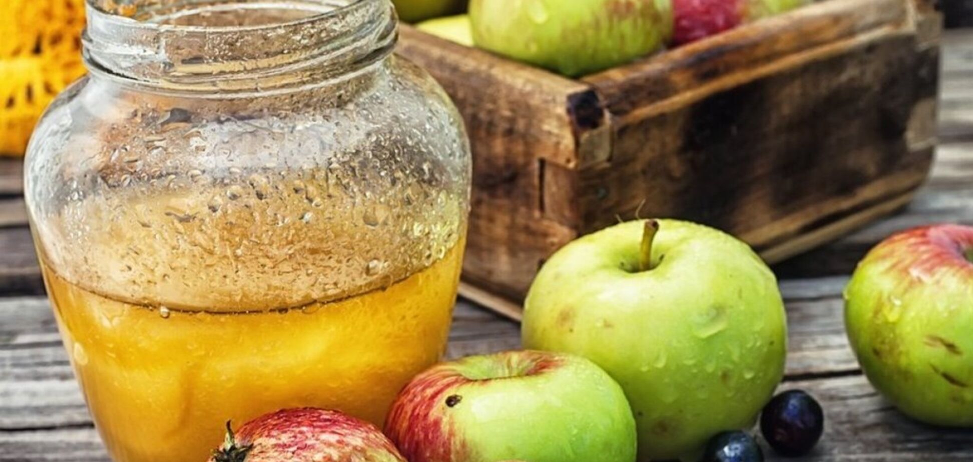 Преображение Господне: кому и почему запрещено есть яблоки до праздника