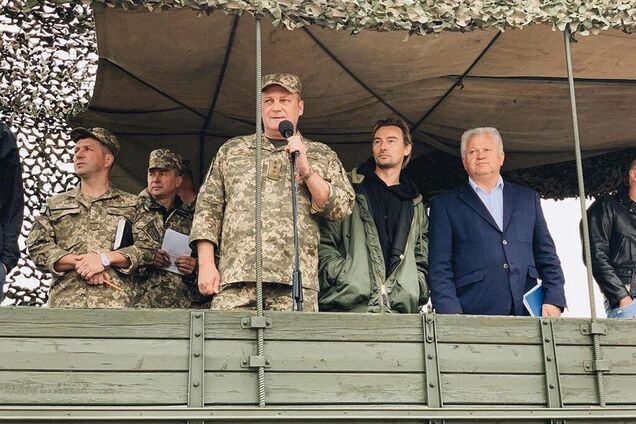 Из парада делают клип Ани Лорак