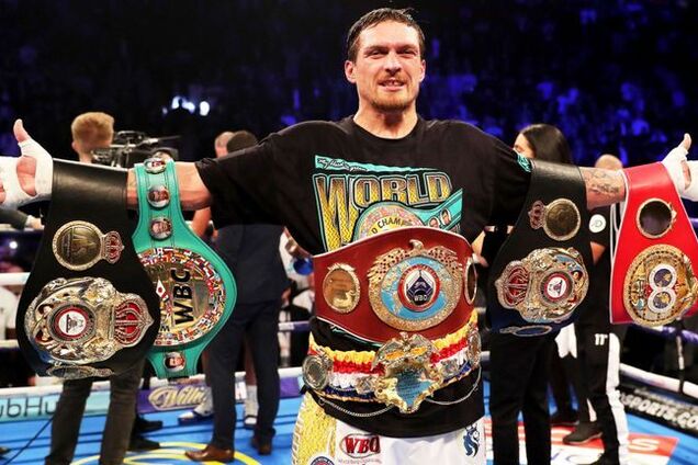 Усик предложил бой известному российскому супертяжу