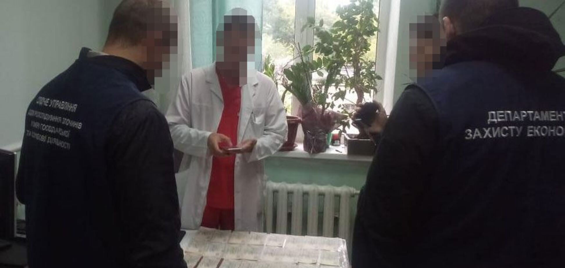 В Киеве врачей уличили в коррупционной 'схеме' выдачи бесплатных медпрепаратов онкобольным