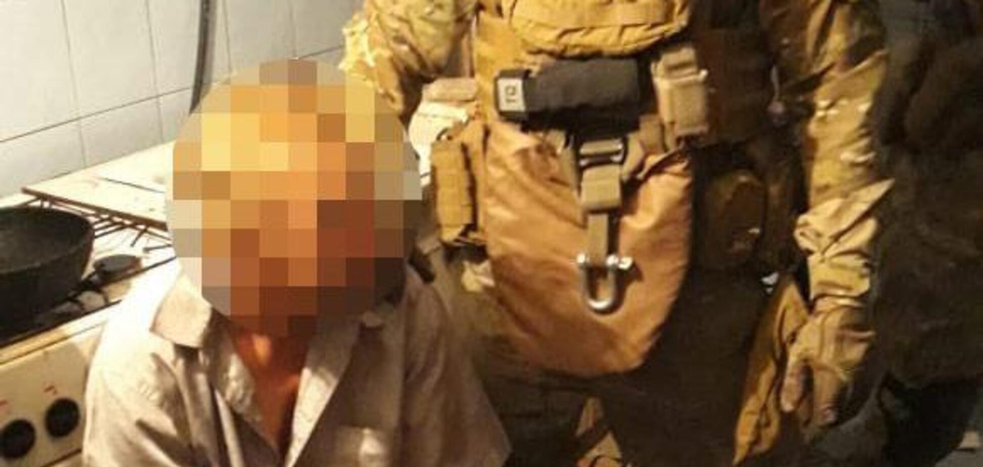 Хотел взорвать дом с ребенком: под Днепром произошло жуткое ЧП