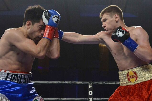 Знаменитый украинский боксер выиграл бой на вечере UFC