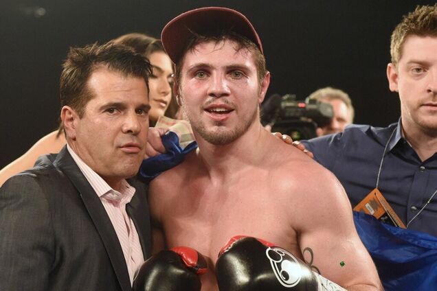 Украинец Хитров добыл победу нокаутом и завоевал чемпионский пояс в США