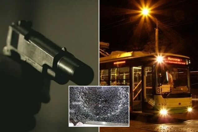 В Кривом Роге неизвестные стреляли в троллейбус с пассажирами