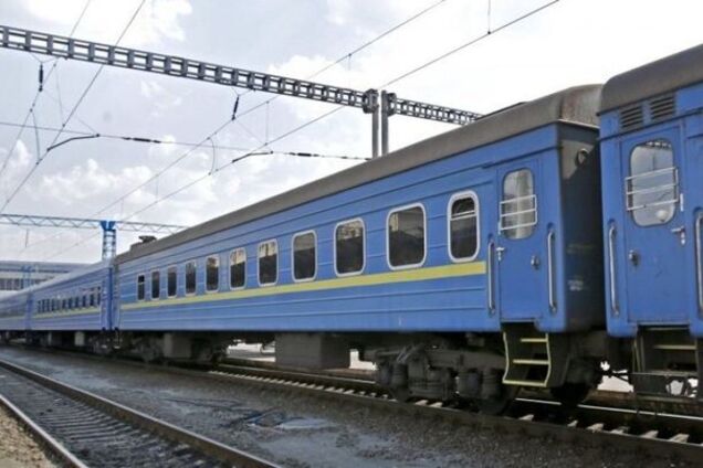 'Начался трэш!' 'Укрзалізниця' угодила в новый скандал с пассажирами