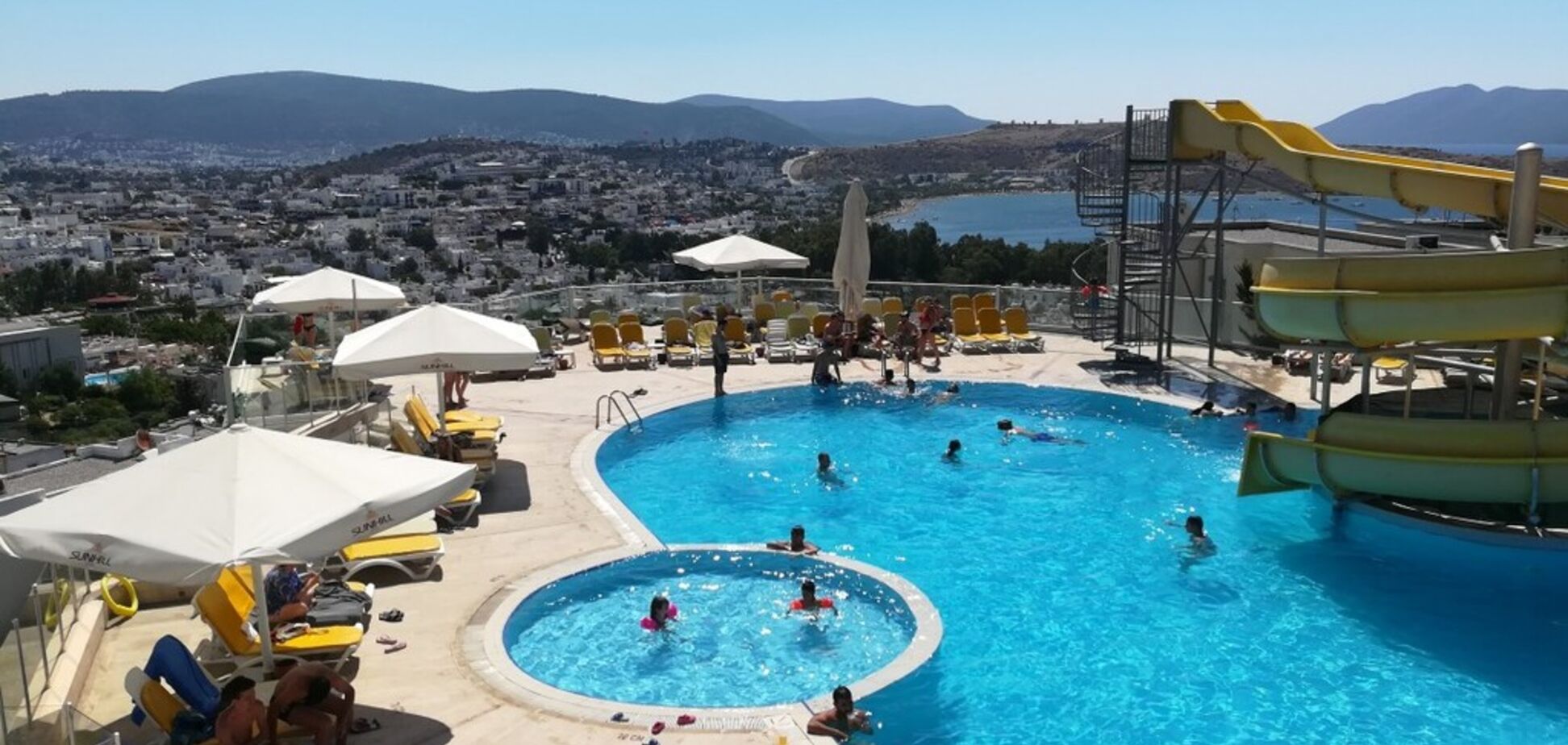 Жуткое ЧП с ребенком на курорте в Турции: в сети рассказали всю правду об отеле