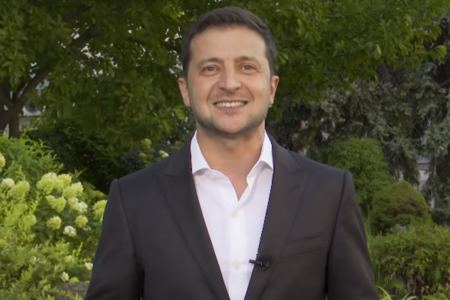 'Давайте пишатися Україною!' Зеленський запустив патріотичний флешмоб: опубліковано звернення
