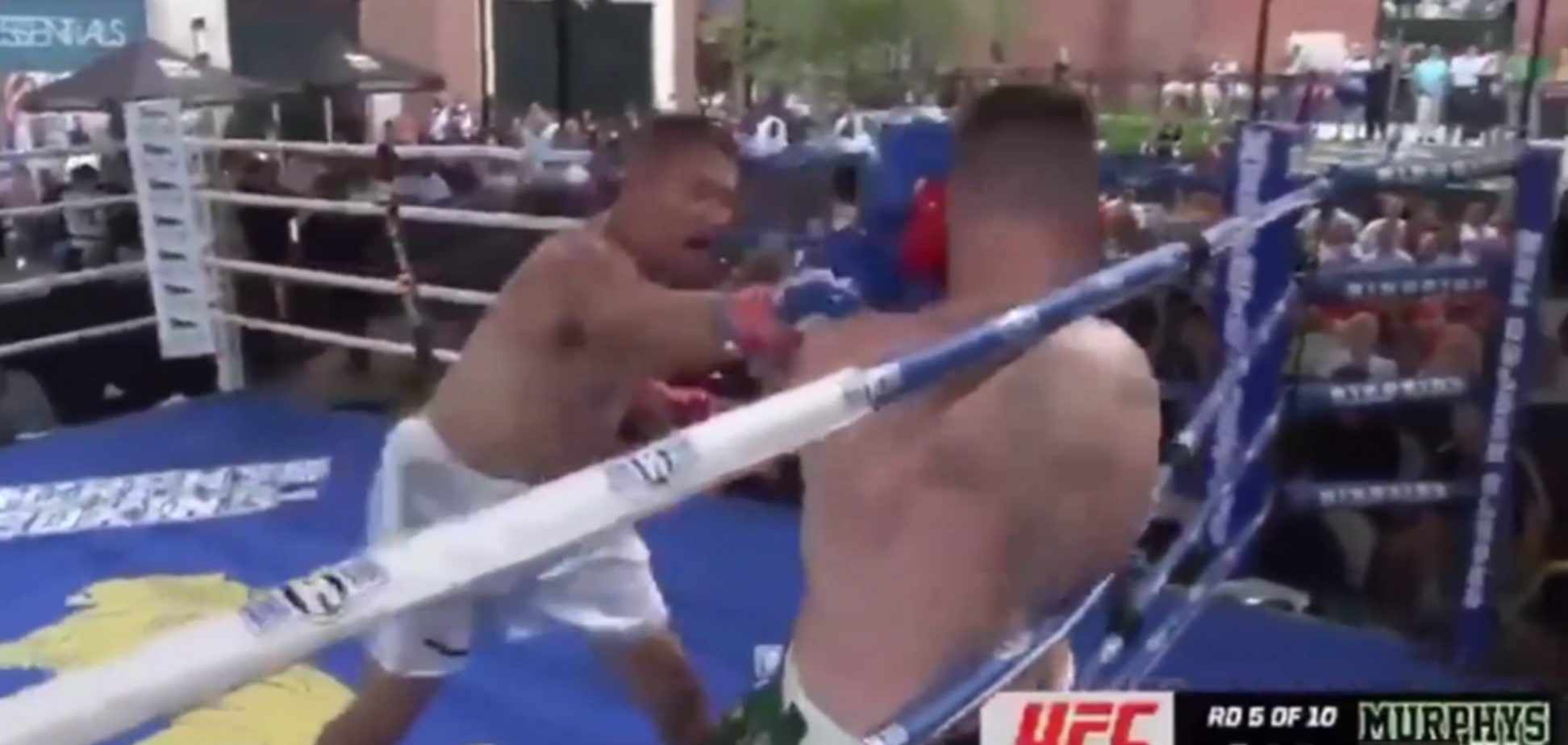 Непобедимого супертяжа в яркой рубке отправили в нокаут за секунду до гонга